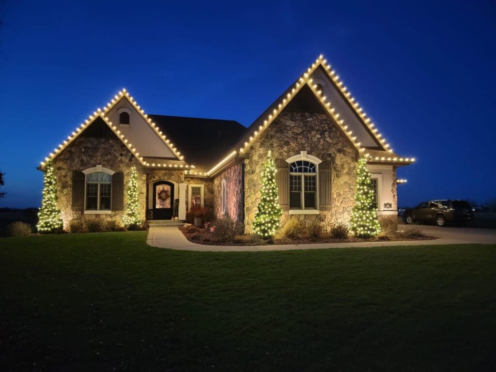 Christmas-light-installation-near-me-9